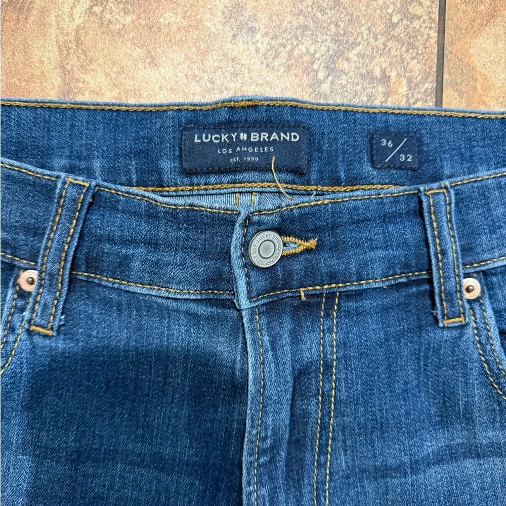Lucky Brand 410 Athletic Straight Leg Jeans - Picture 2 of 7